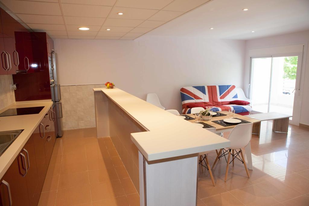 Costa Dorada Apartments 萨洛 外观 照片