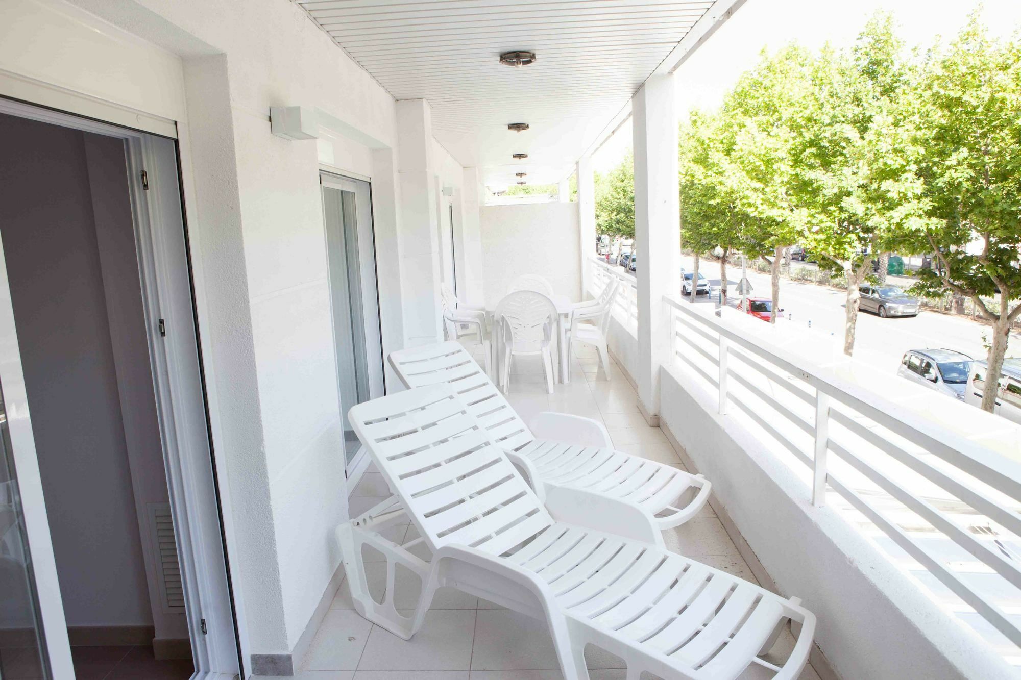 Costa Dorada Apartments 萨洛 外观 照片