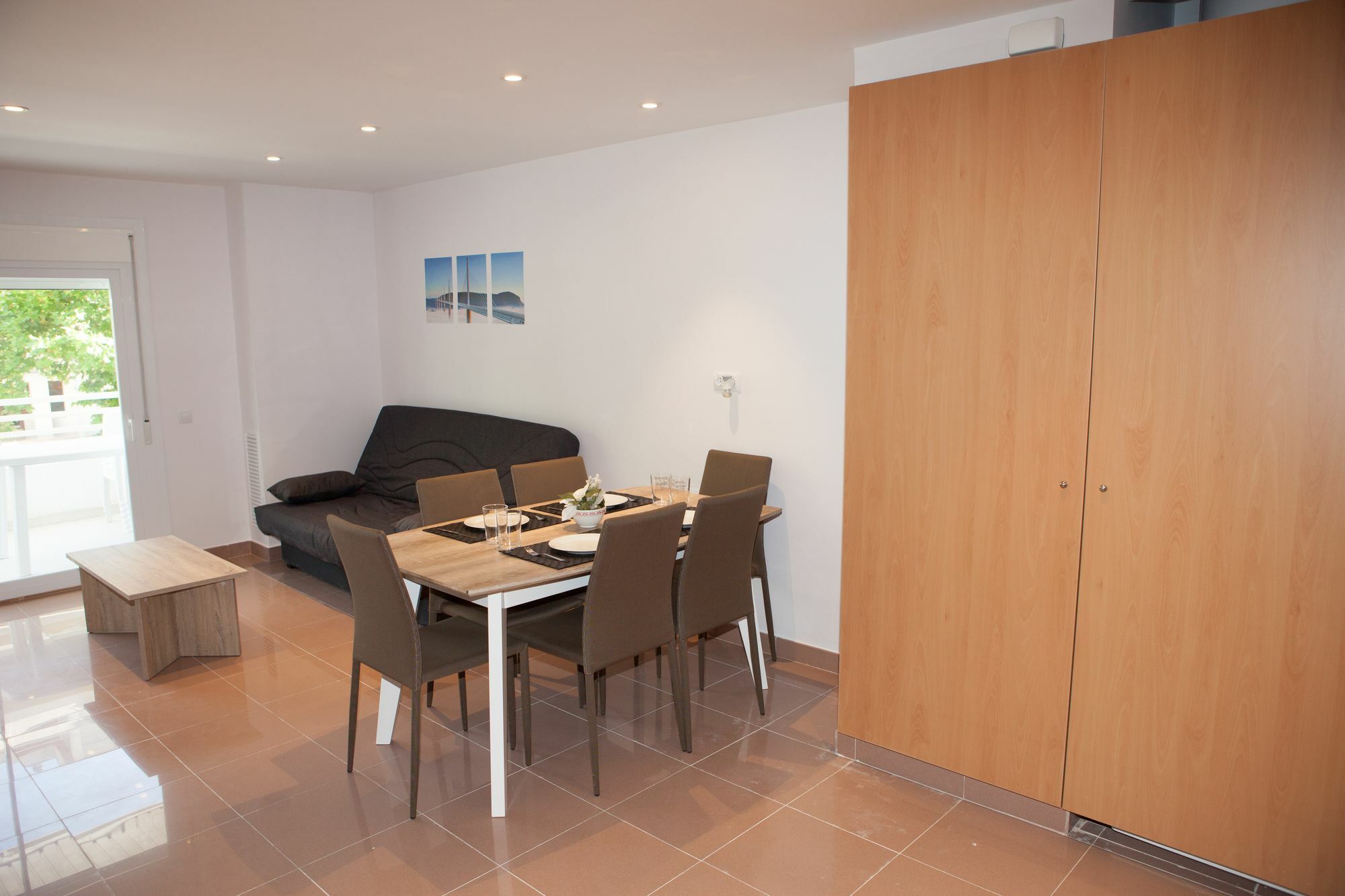 Costa Dorada Apartments 萨洛 外观 照片