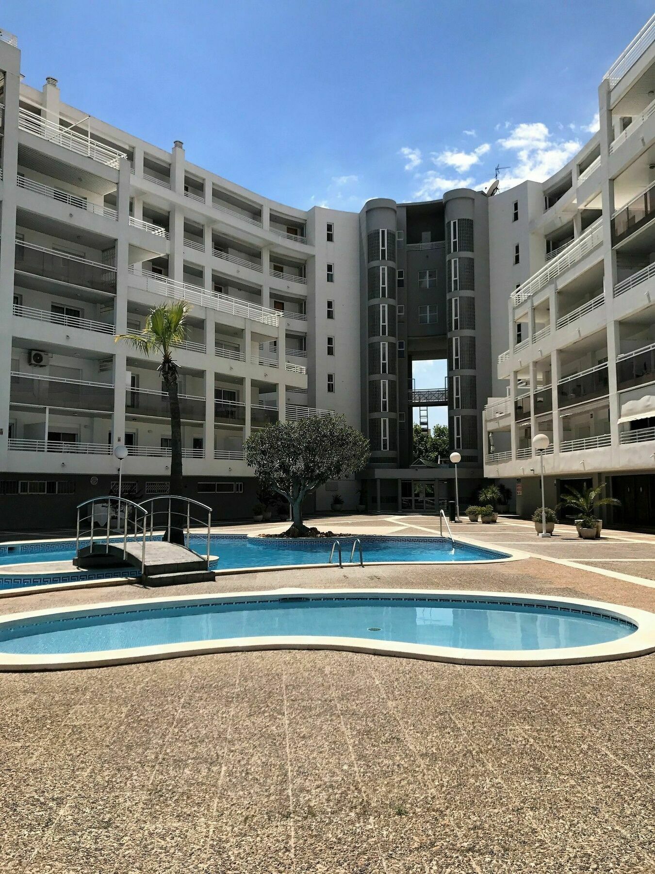 Costa Dorada Apartments 萨洛 外观 照片