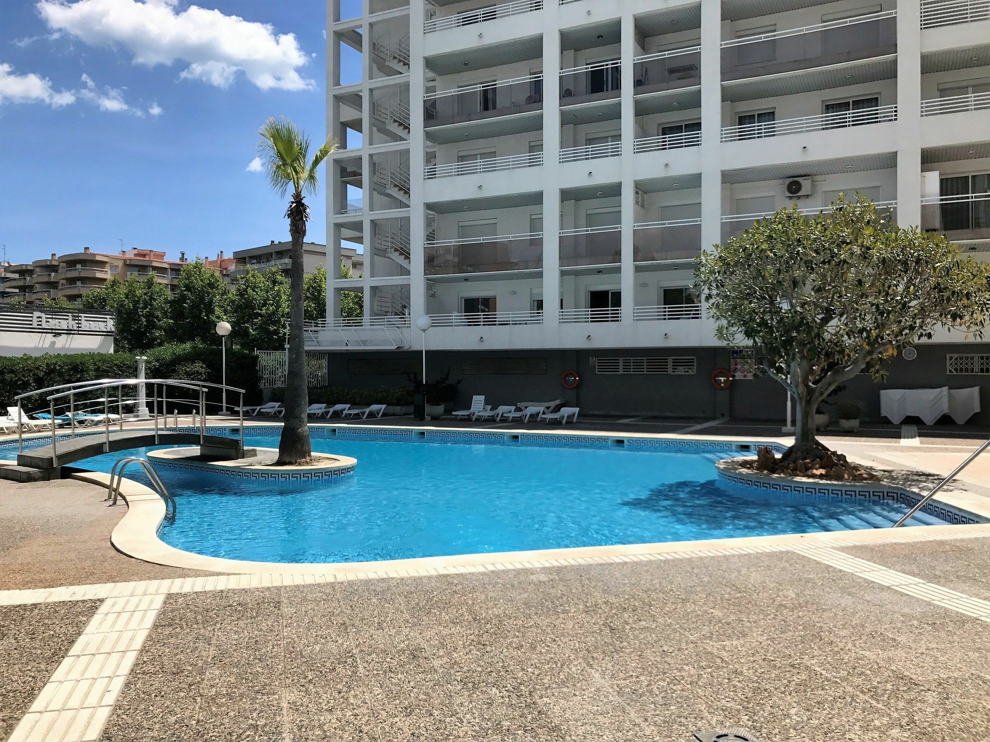 Costa Dorada Apartments 萨洛 外观 照片