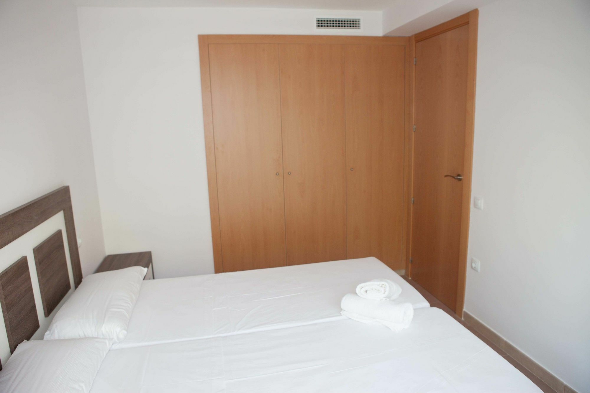 Costa Dorada Apartments 萨洛 外观 照片